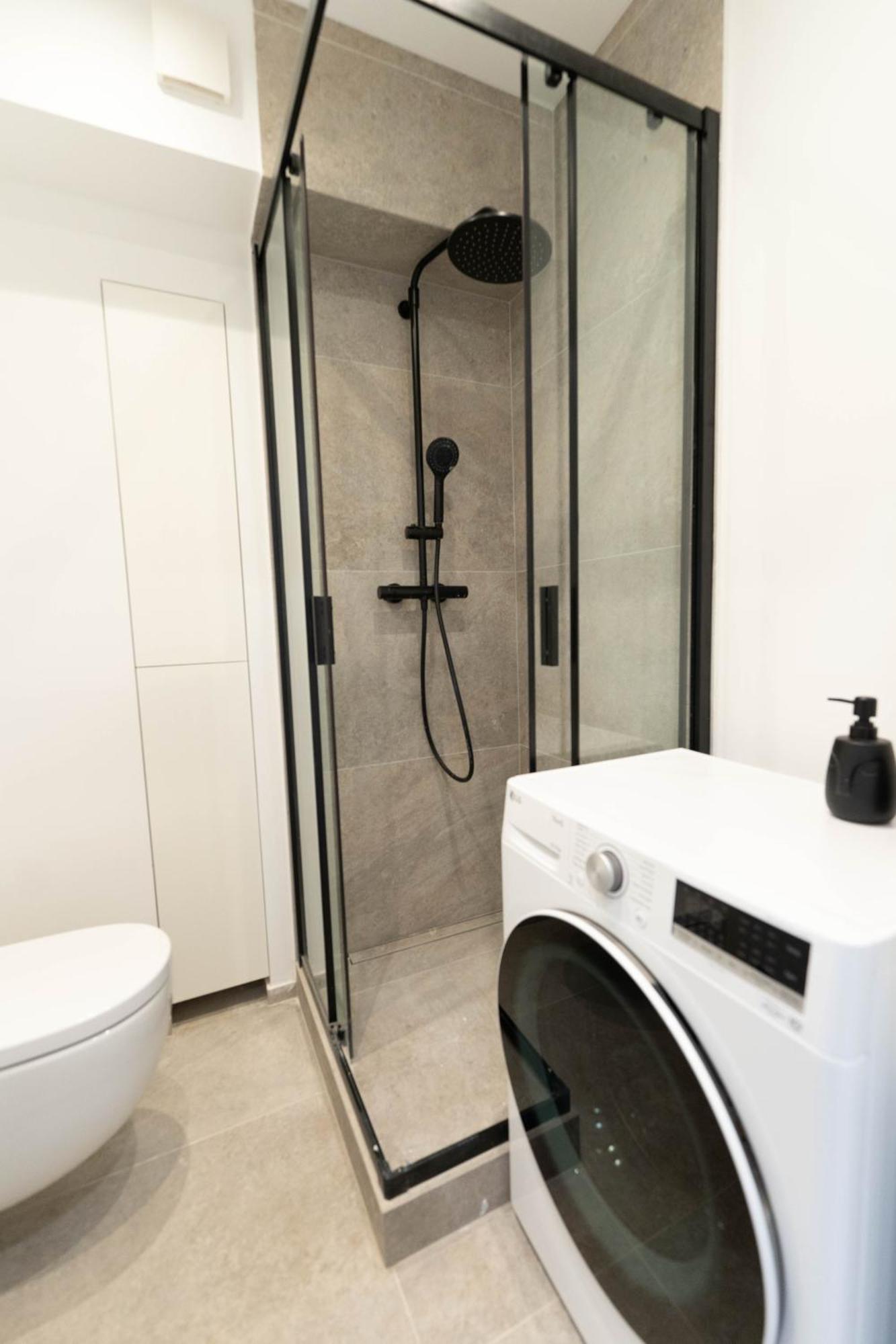New Modern And Cozy In The Old Town *